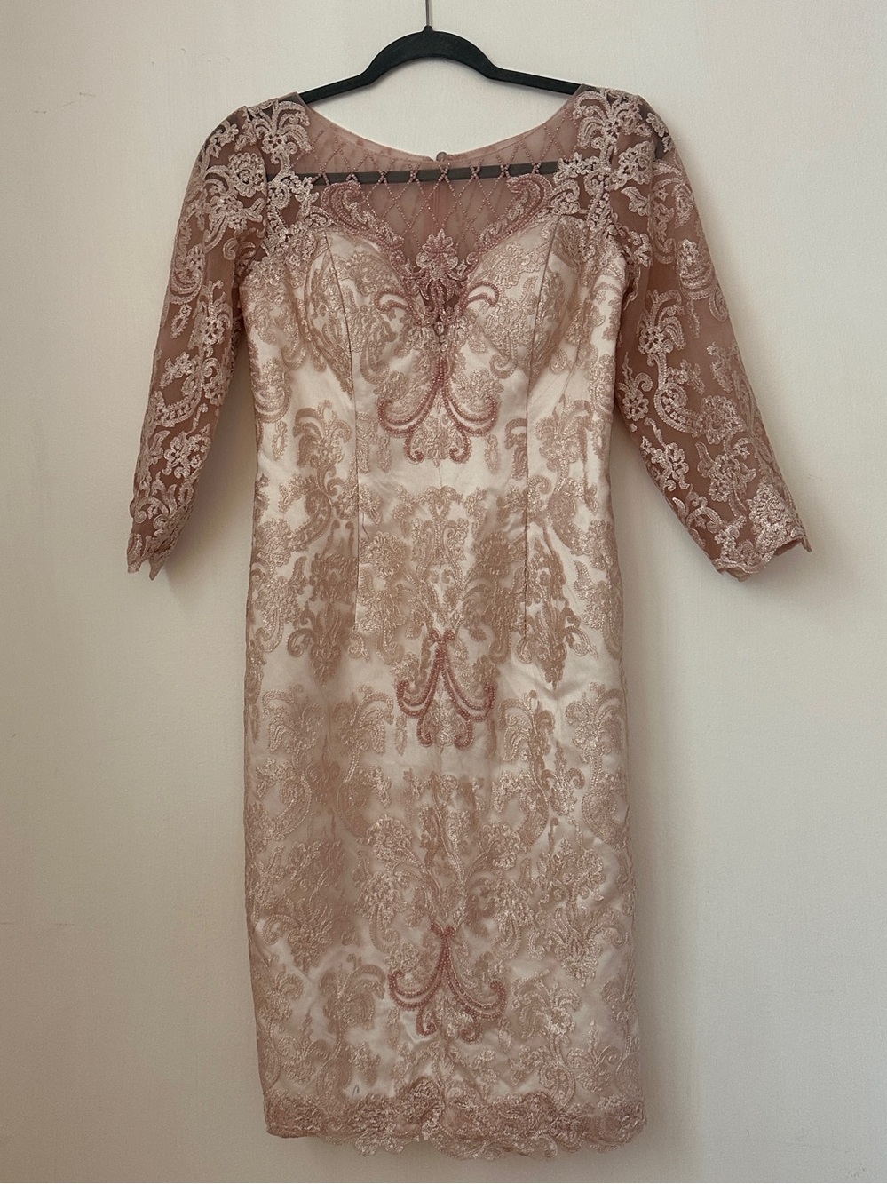 Rose Gold Lace Embroidered 3/4 Sleeve Cocktail Sheath Dress